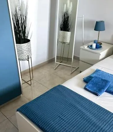 Apartment Sea Breeze